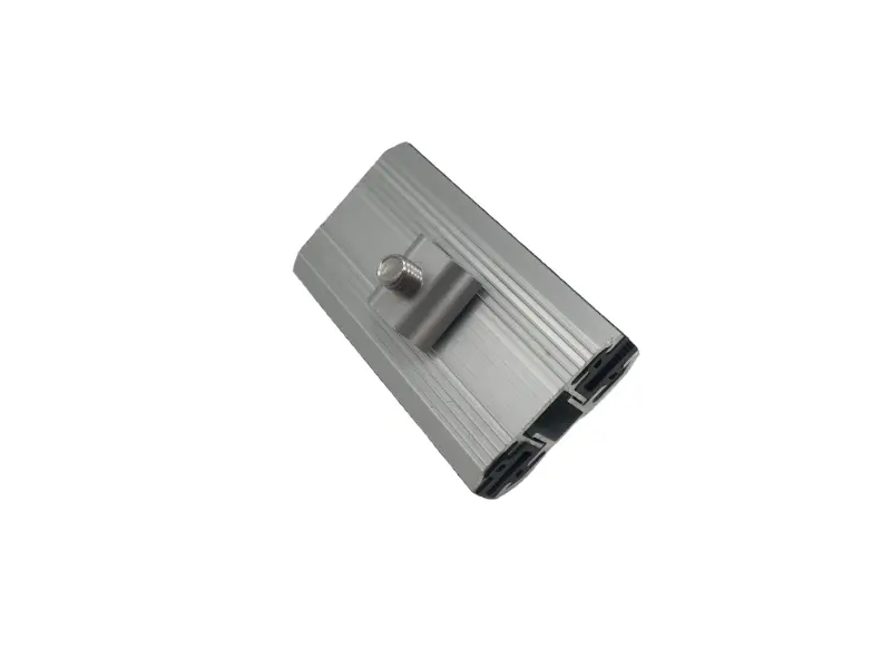 Zacisk środkowy do cienkiej folii solarnej